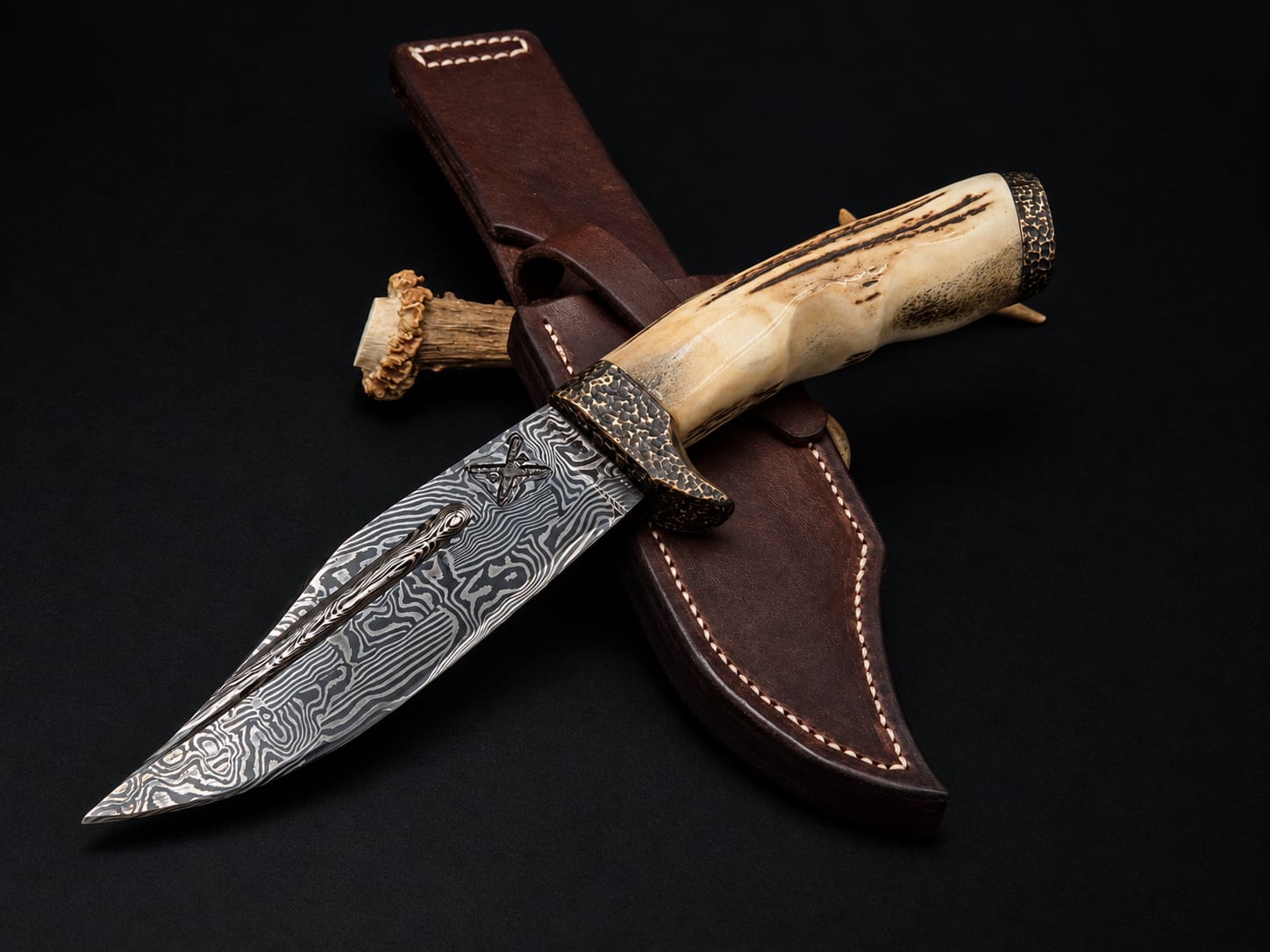 Jagdmesser sofort verfügbar